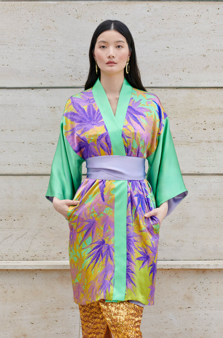 Kimono largo midi de seda natural Arce japonés en malva